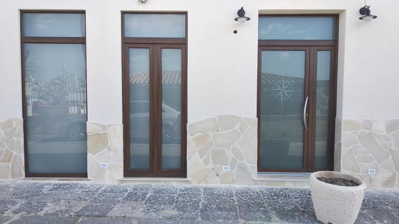 B&B Vecchia Darsena Аугуста Екстер'єр фото